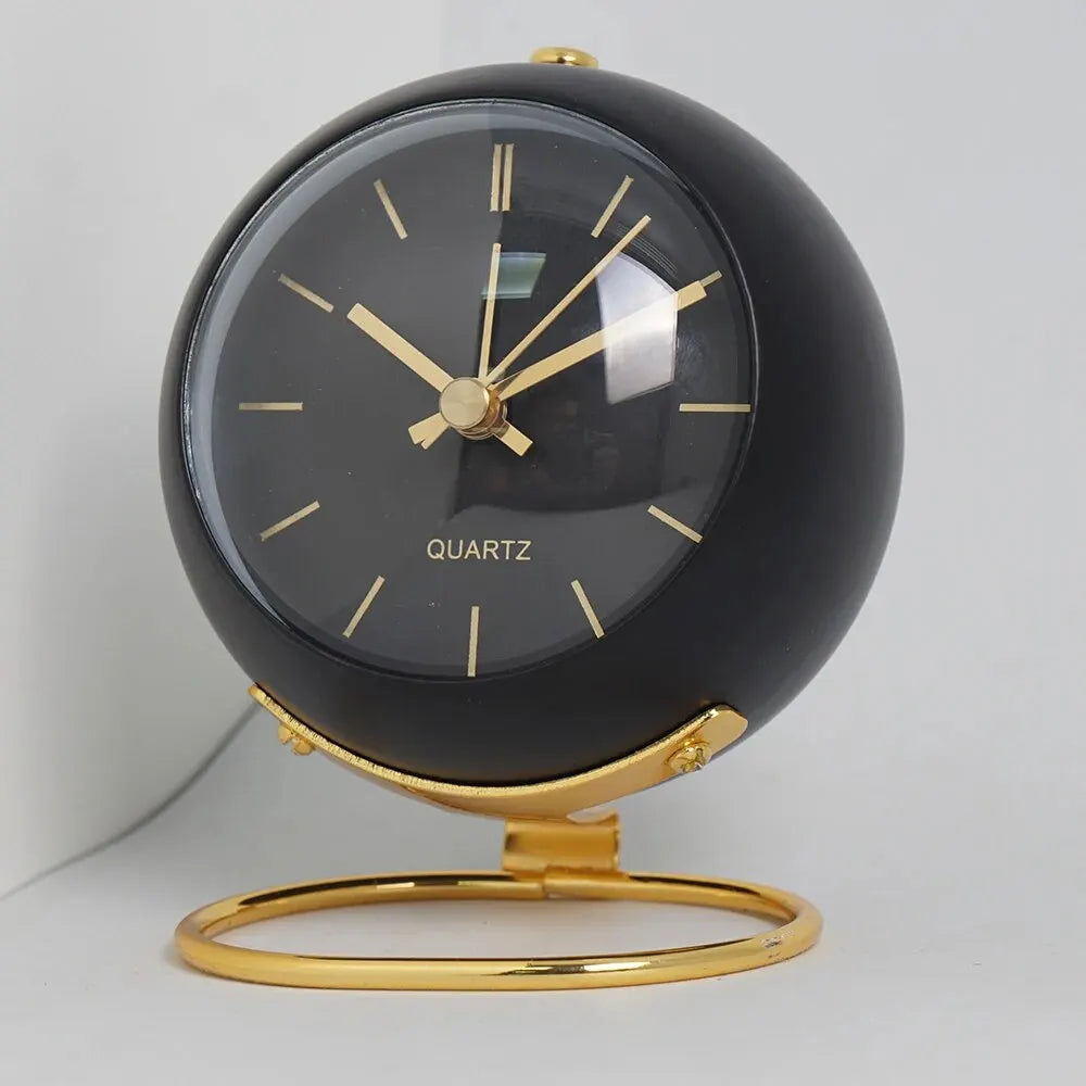 Silent Luminous Desk Clock