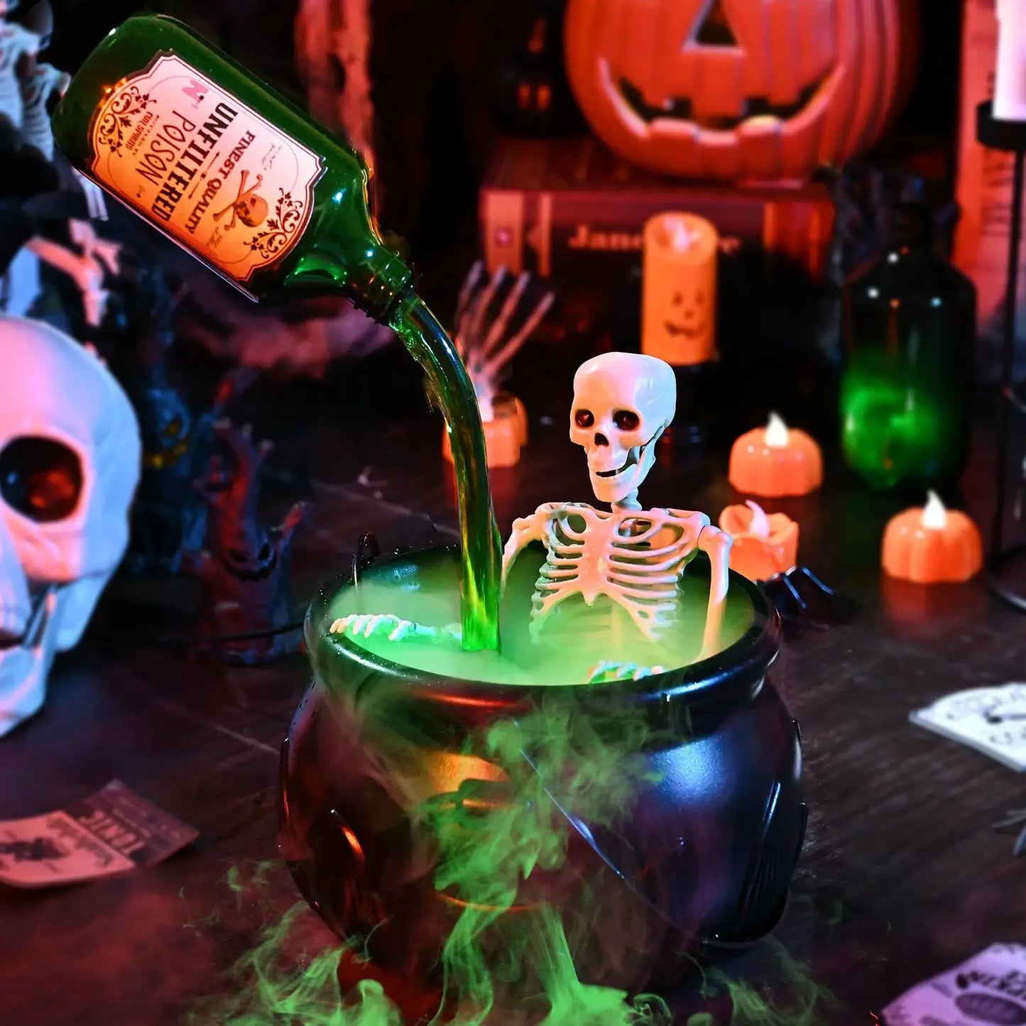 Halloween WitchCauldron with LED Light & Fog Mist Maker Skeleton Decor