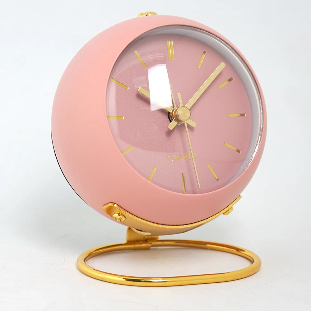 Silent Luminous Desk Clock
