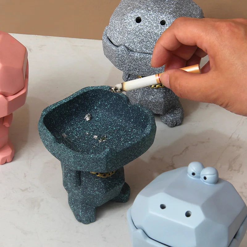 Crocodile Cap Ashtray: Stylish Smoking Accessory