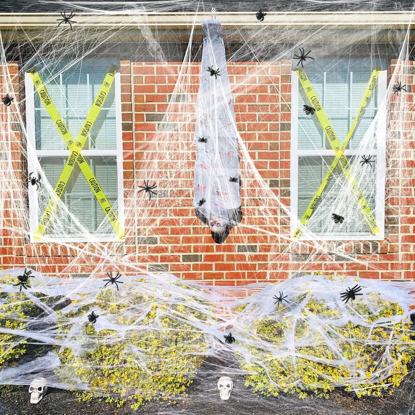 200 sqft Spider Webs Halloween Decorations with Fake Spiders